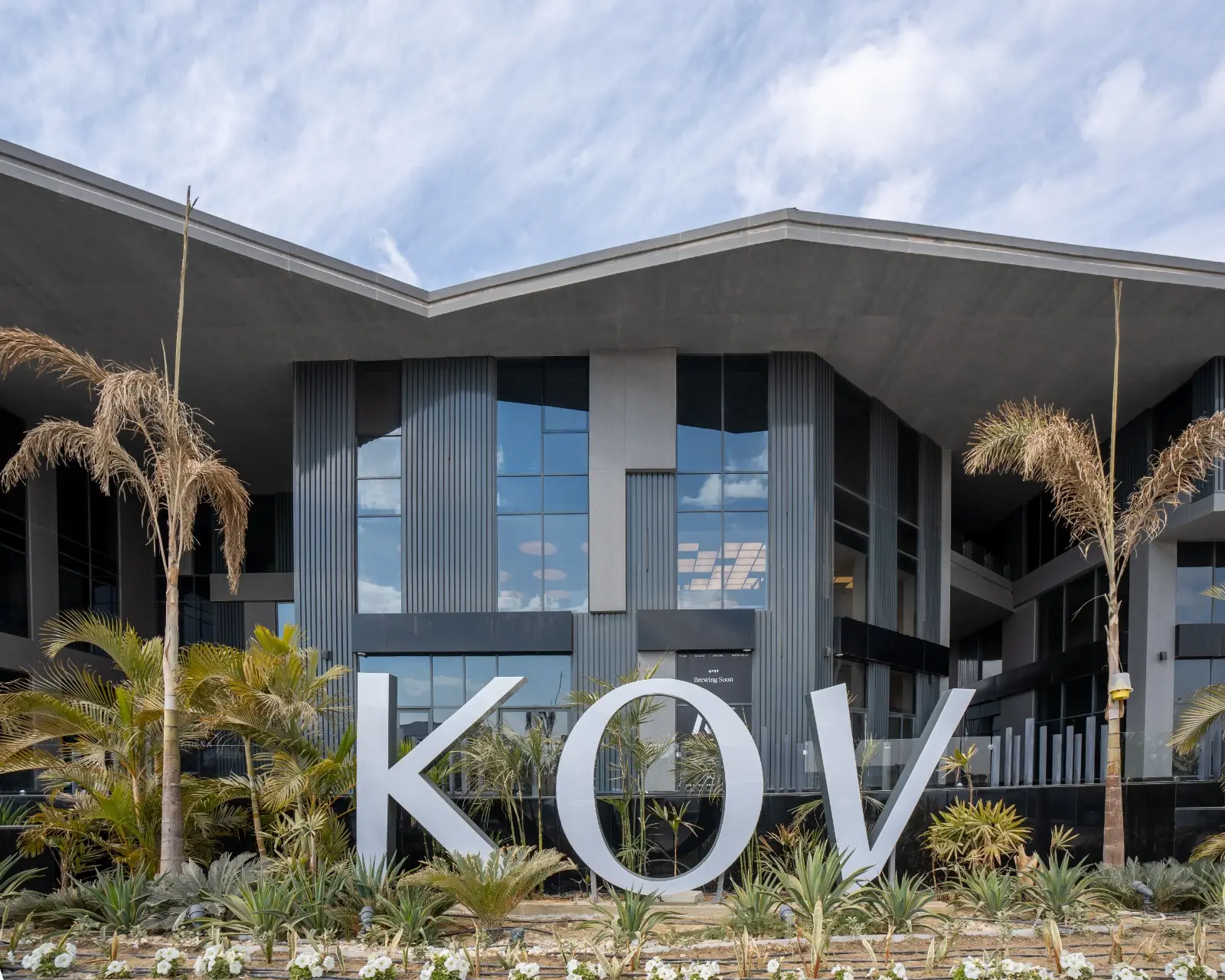 مشاريع شركة لارز للتطوير العقاري Larz Developments