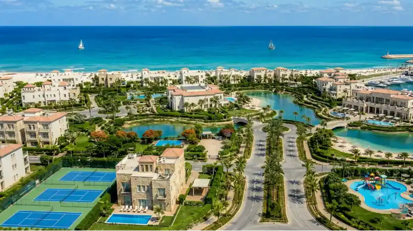موقع قرية بيرلا الساحل الشمالي Perla North Coast