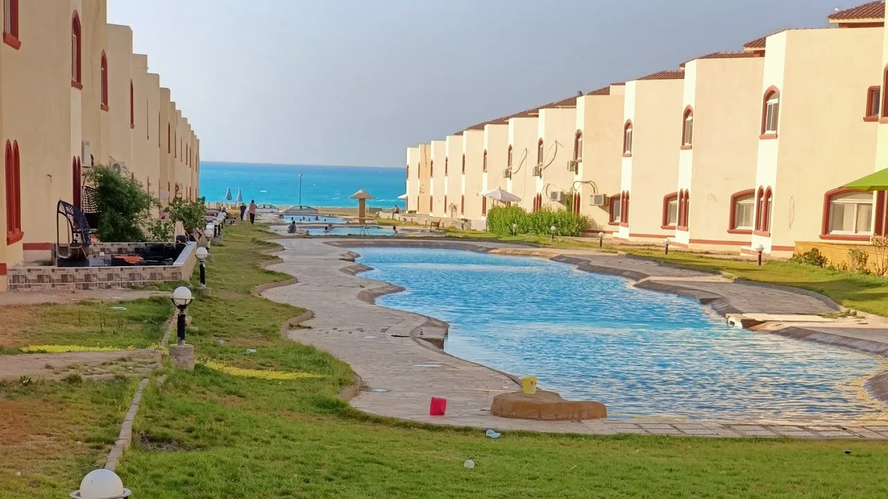 قرية بيرلا الساحل الشمالي Perla North Coast