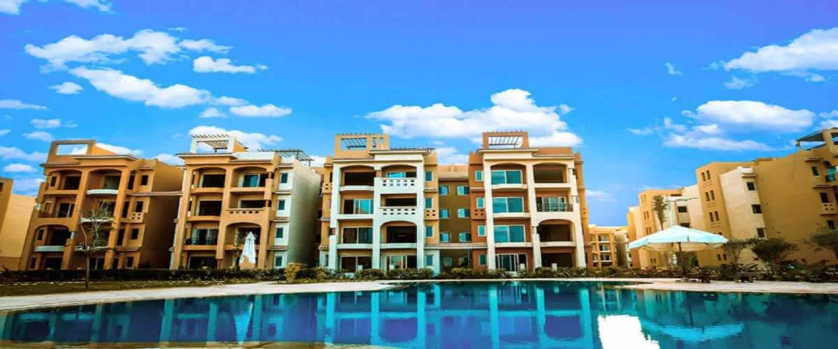 قرية اماريتس هايتس الساحل الشمالي Emirates Heights North Coast
