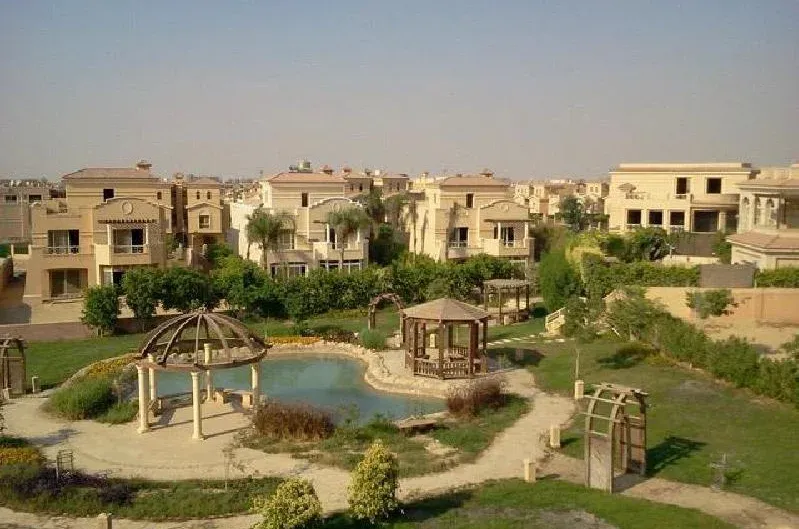 موقع كمبوند جراند ريزيدنس التجمع الخامس Grand Residence New Cairo Compound