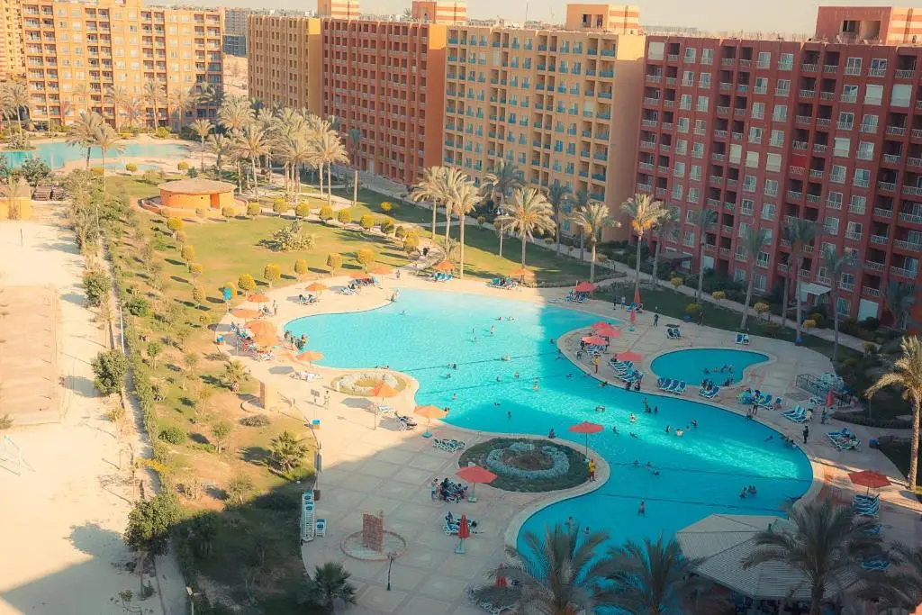 قرية جولف بورتو مارينا  Golf Porto Marina North Coast